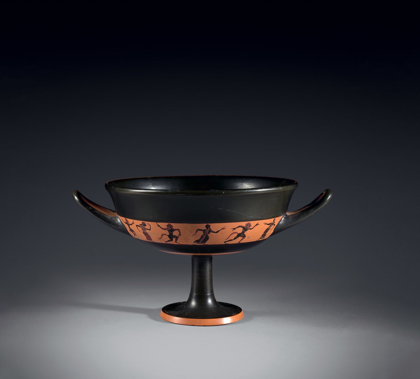 ATTRIBUTED TO THE CENTAUR PAINTER, Black-figure Little Master band cup, Greek, Attic, ca. 545-540 B.C.