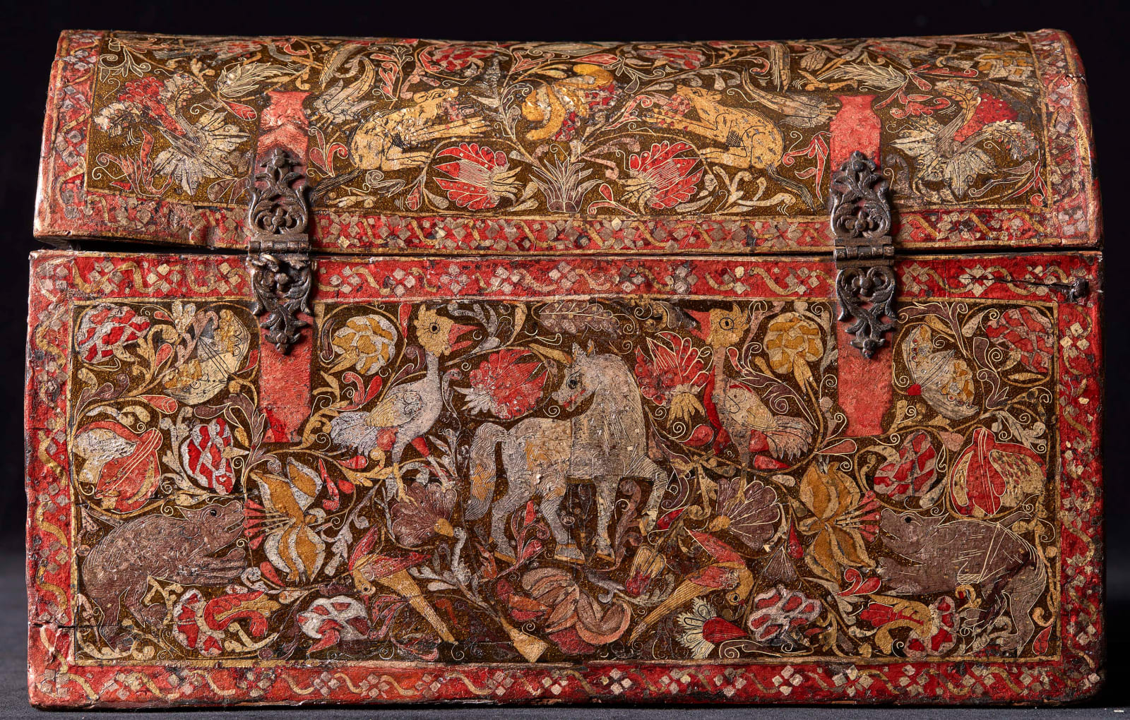 ANONYMOUS, Barniz de Pasto Chest