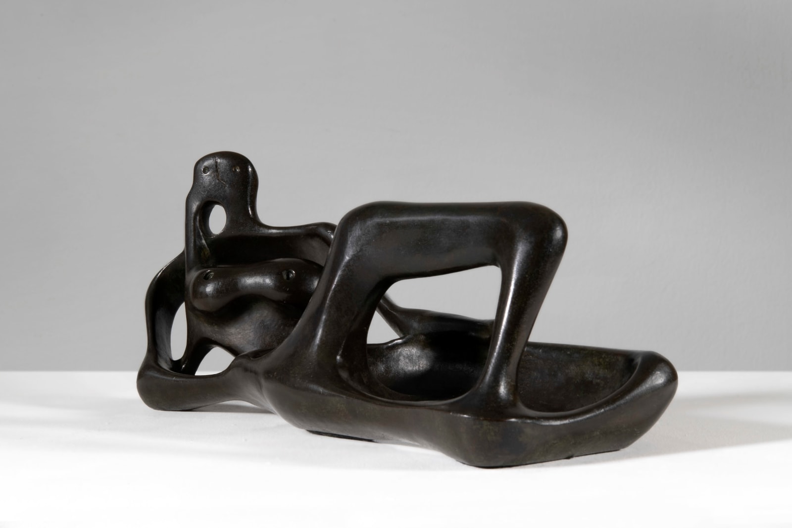 Henry Moore, Reclining Figure, 1945
