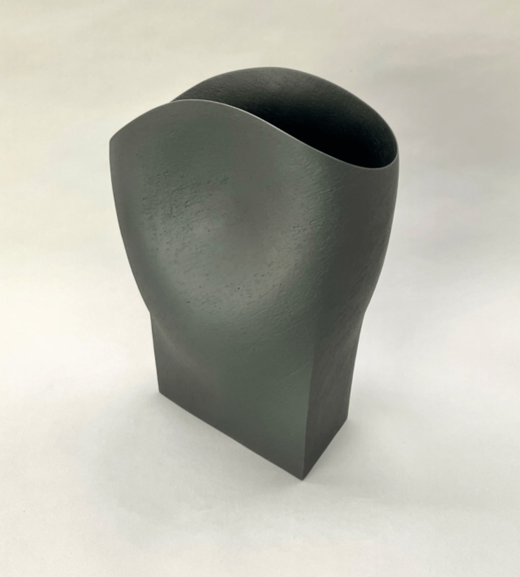 Ashraf Hanna, Large black undulating vessel with triangular base
