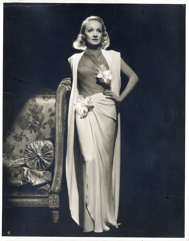Scotty Welbourne, MARLENE DIETRICH
