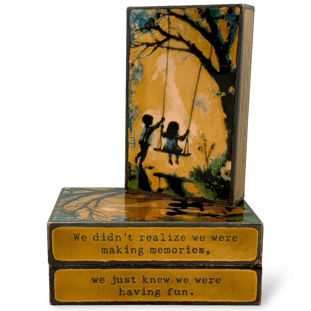 Houston Llew, Playtime