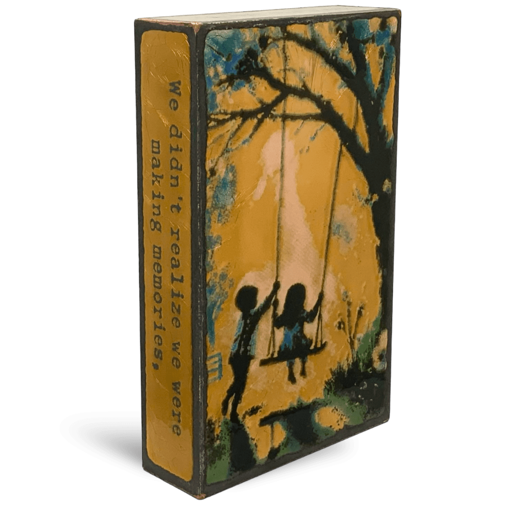 Houston Llew, Playtime