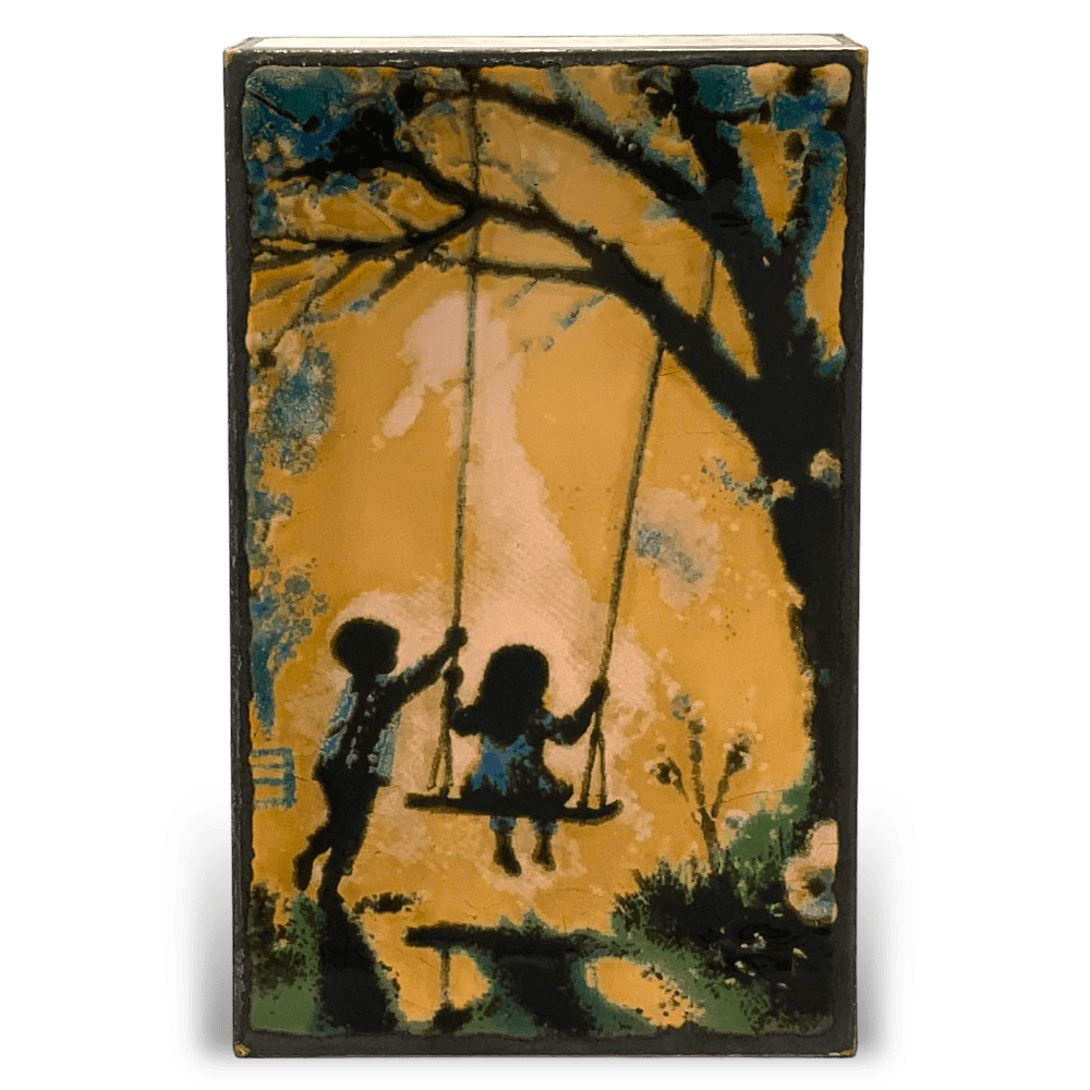 Houston Llew, Playtime