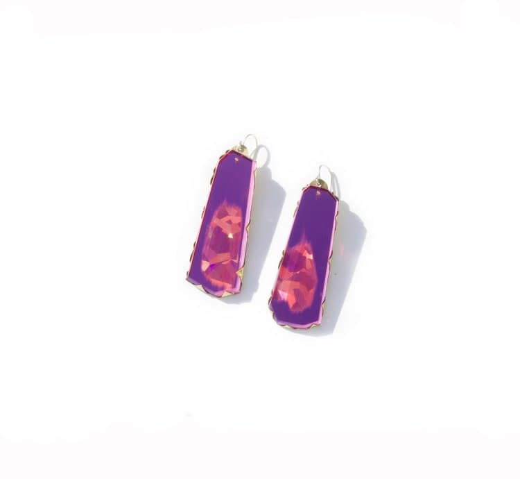 Nikki Couppee, Neogem Drops Dark Pink, 2025