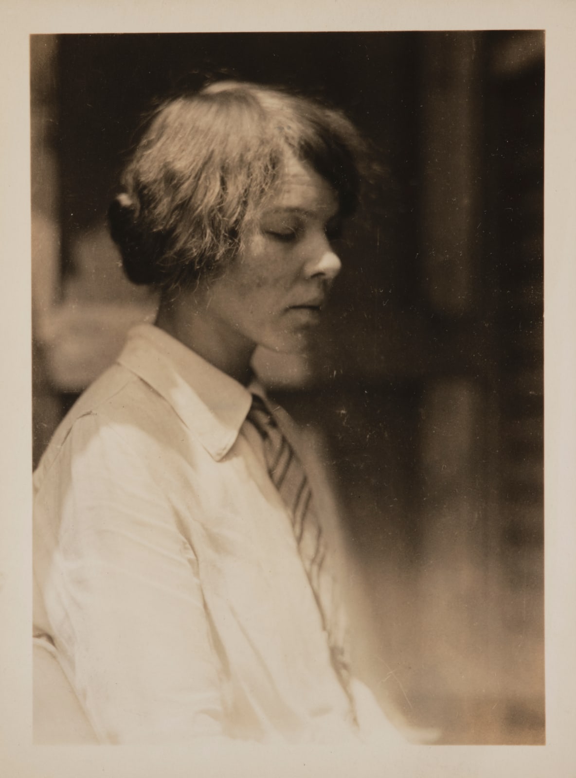 E.O. Hoppé, Mrs. R. Ballon, 1926