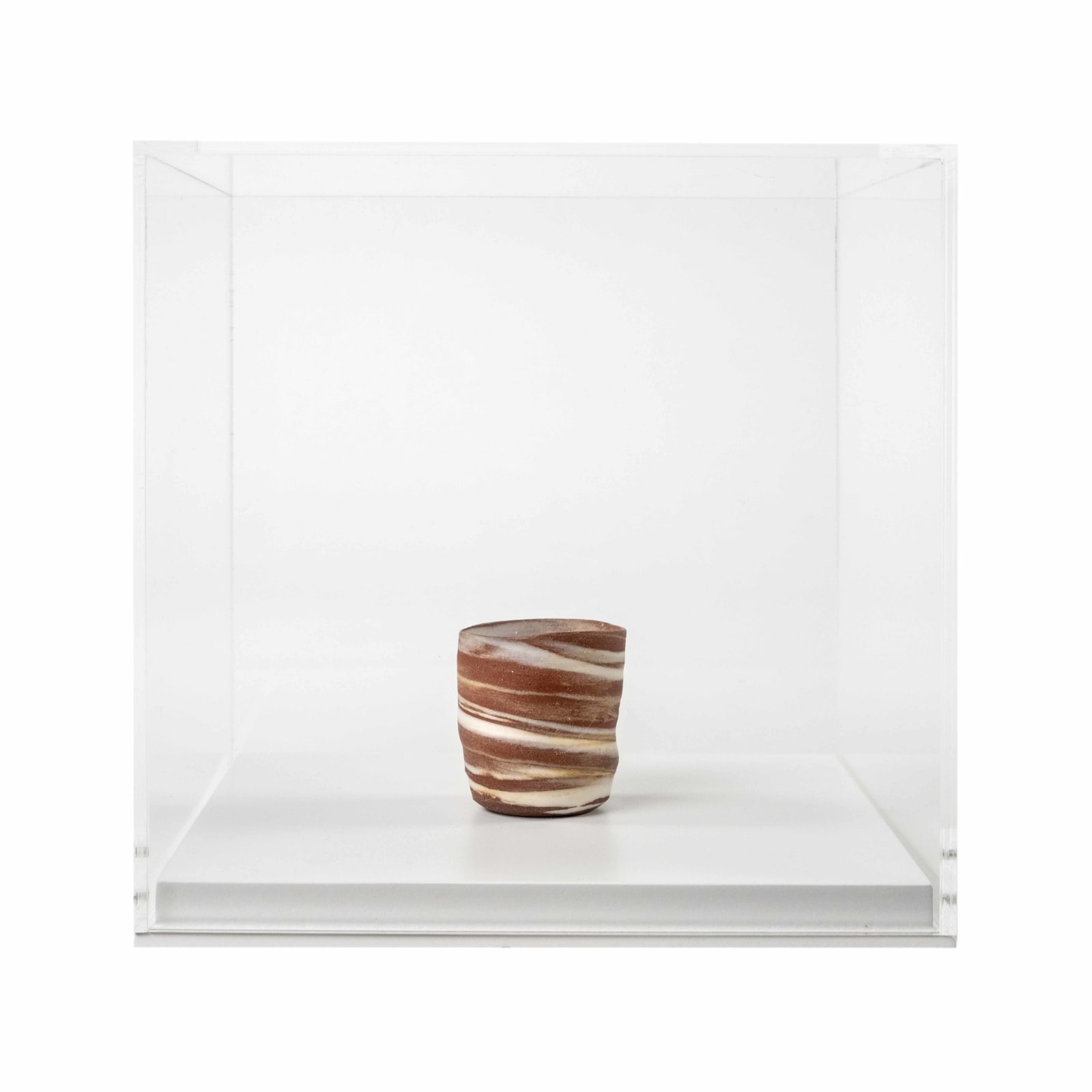 Jennifer Lee, Shigaraki 44-14 , 2014