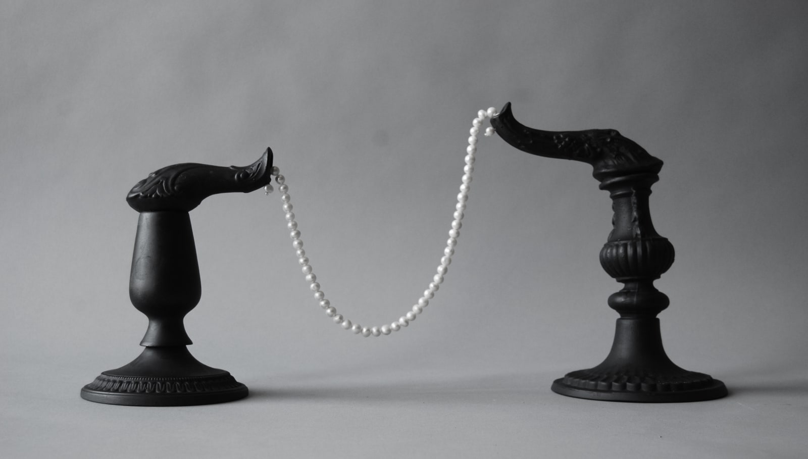 Matt Smith, Wunderkammer II 13, Spouts with Pearls, 2017