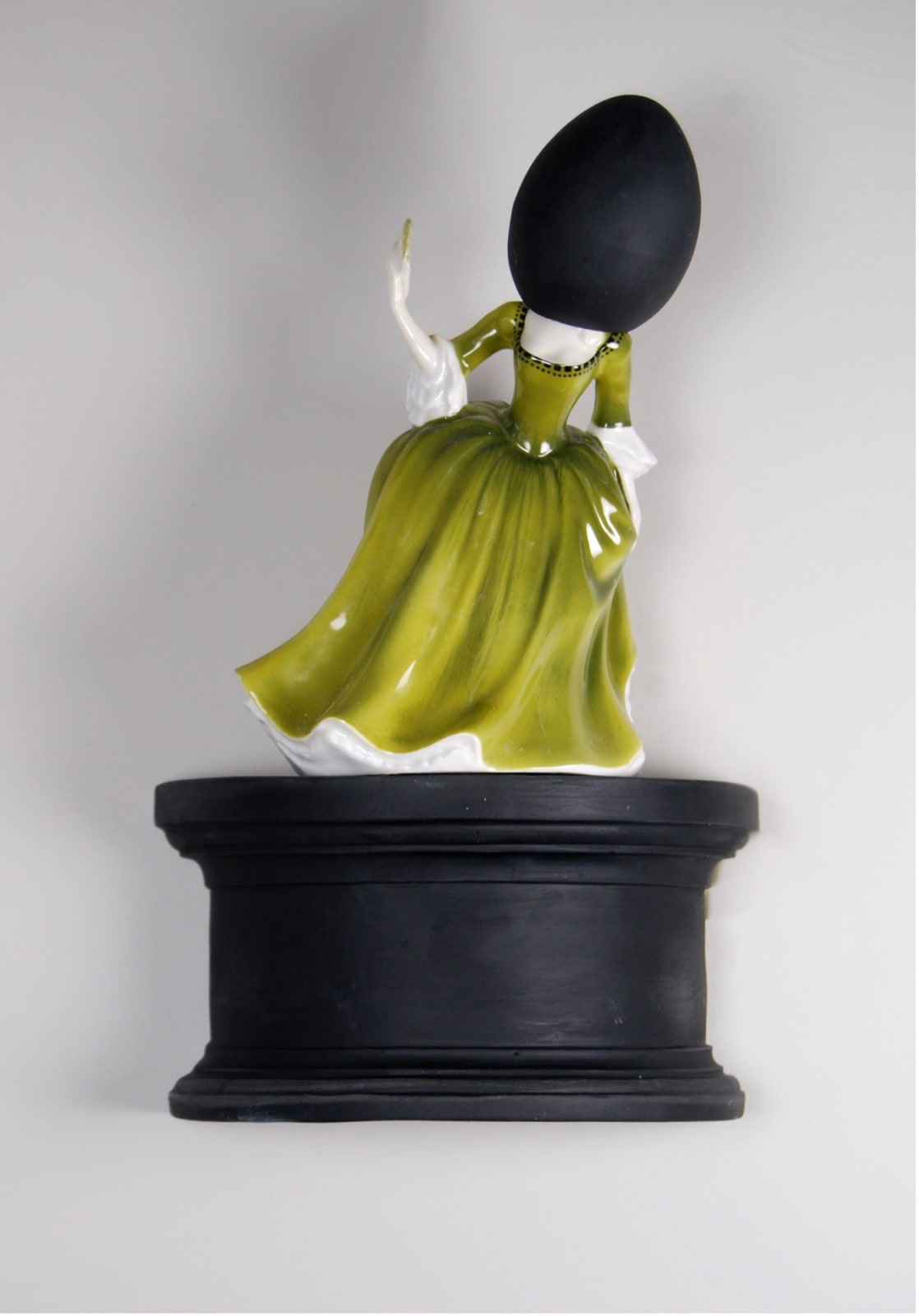 Matt Smith (British), Study in Green, 2021