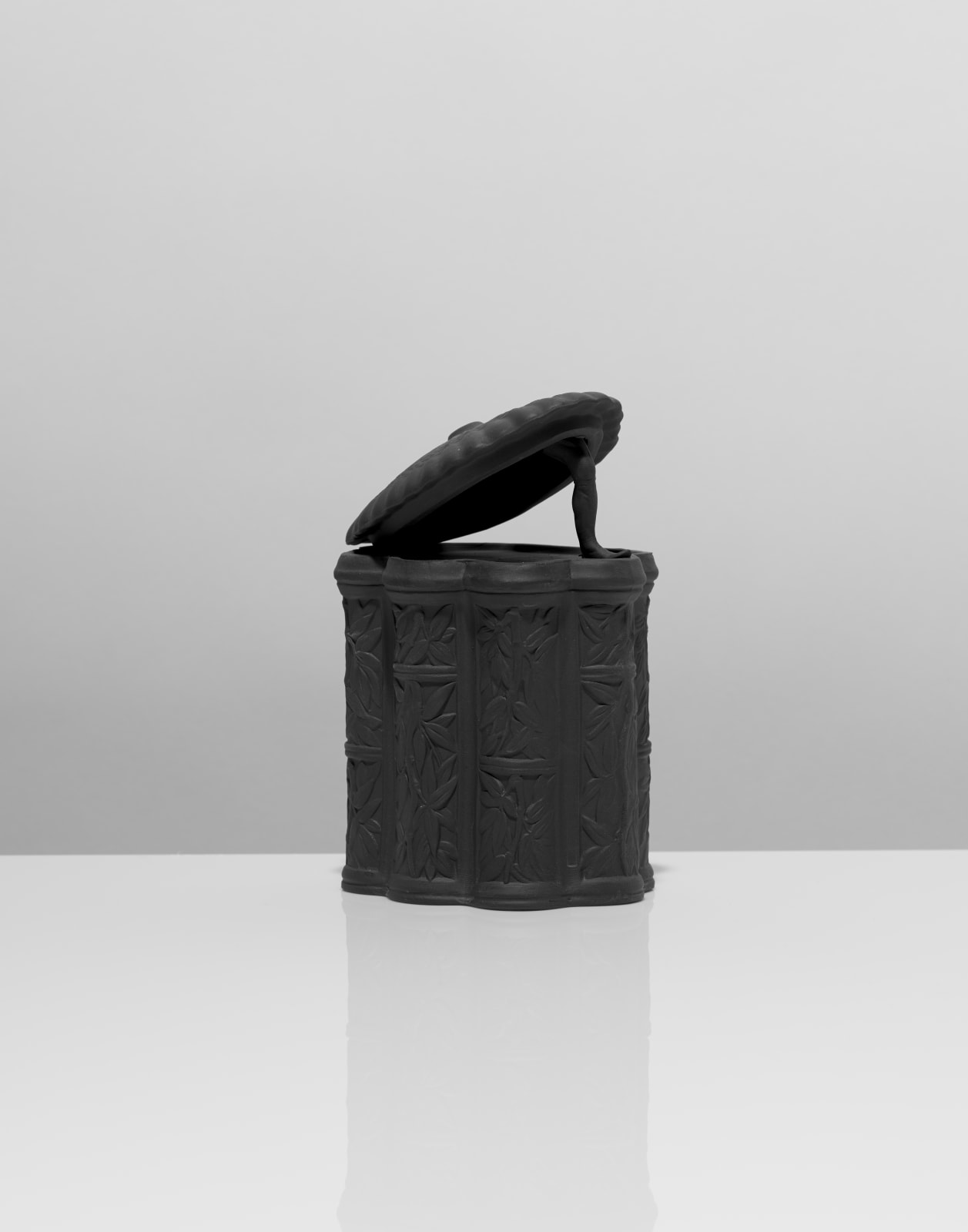 Matt Smith (British), Notes from a Love Song (Leg), 2022