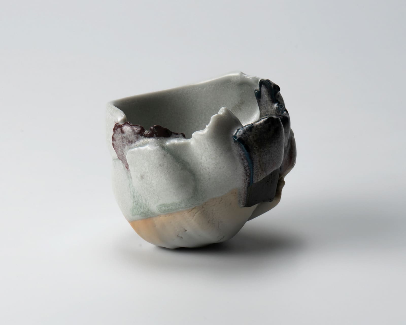 Kato Mami 加藤真美, Frost glazed sake cup 1, 2025