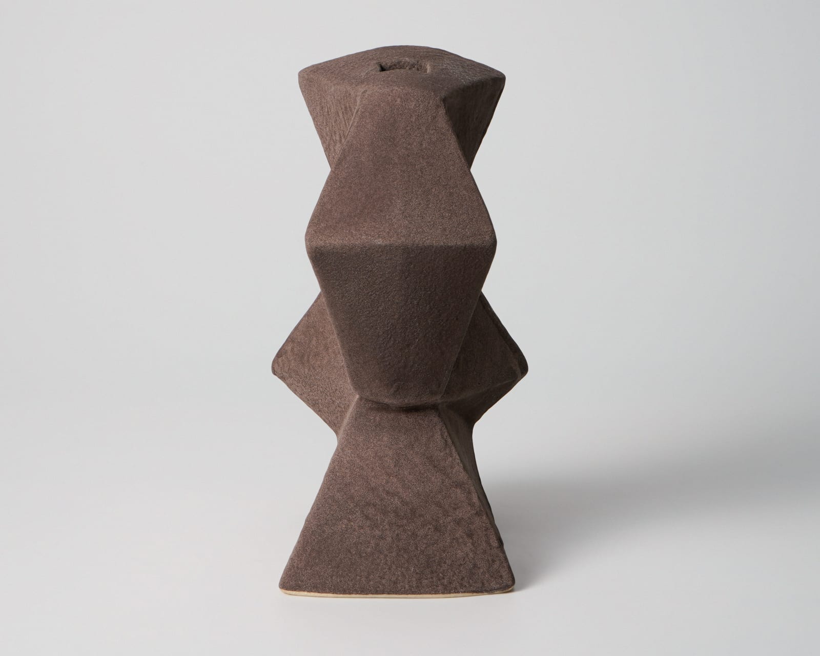 Koinuma Michio 肥沼美智雄, Geometric sculptural jar