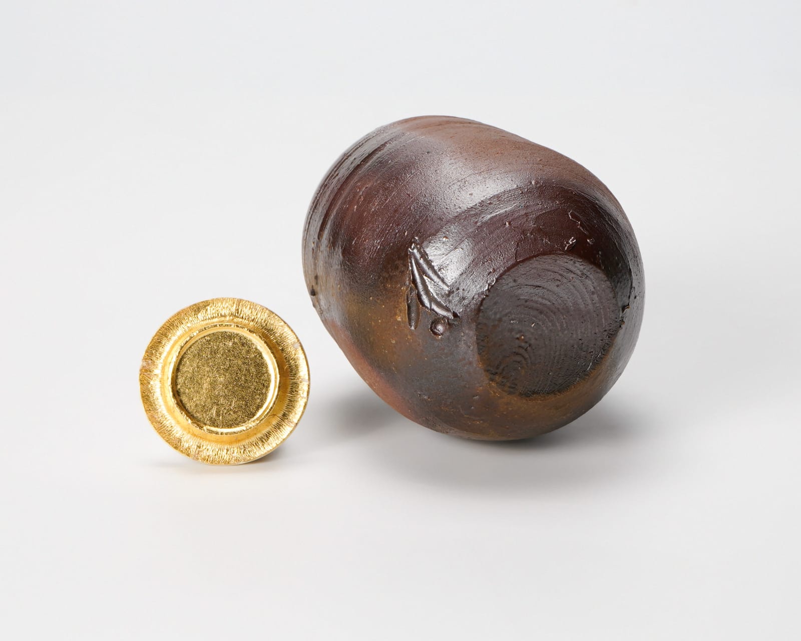 Fujiwara Yu 藤原雄, Bizen tea caddy