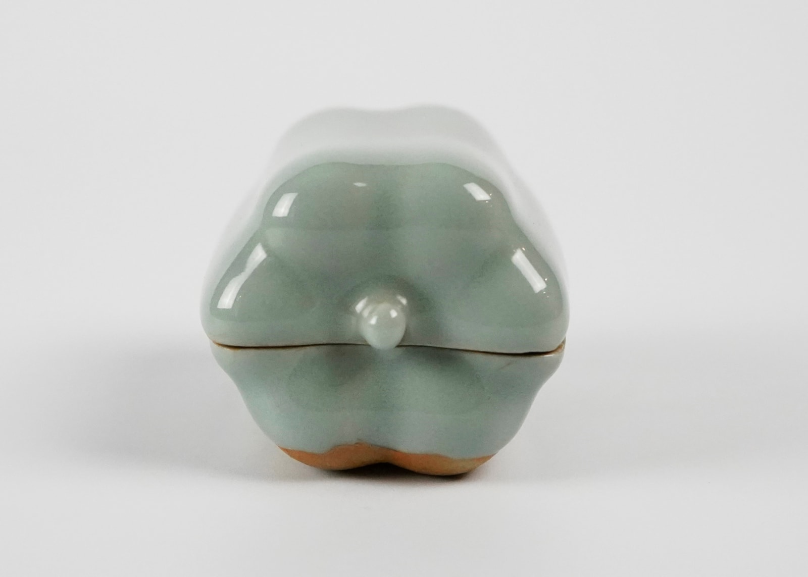 SUWA Sozan 諏訪蘇山, Gourd Incense Container 瓜形香合