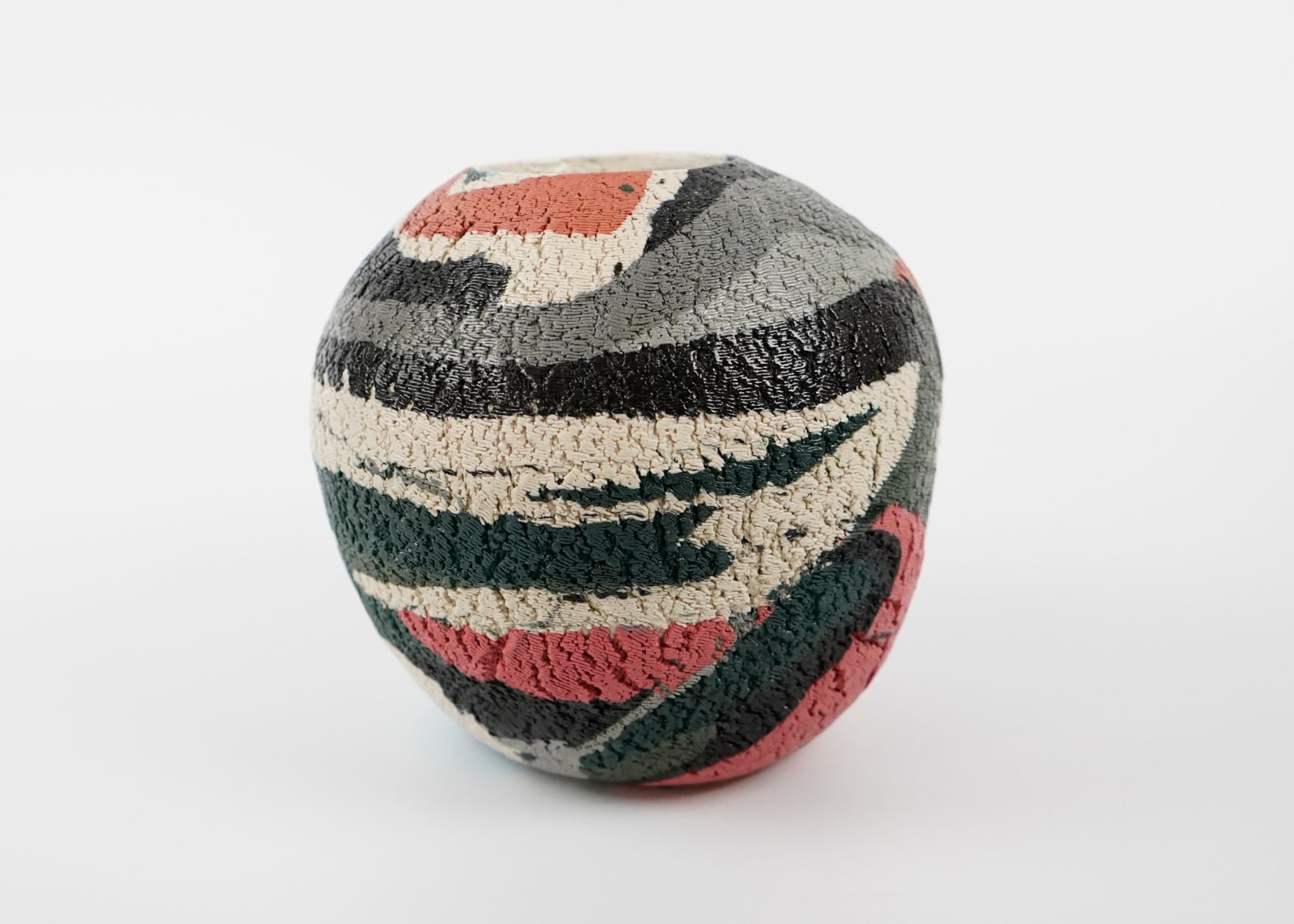 Matsui Kosei 松井康成, Jar, Neriage, Cleft Marbleized 練上嘯裂壺, 1985