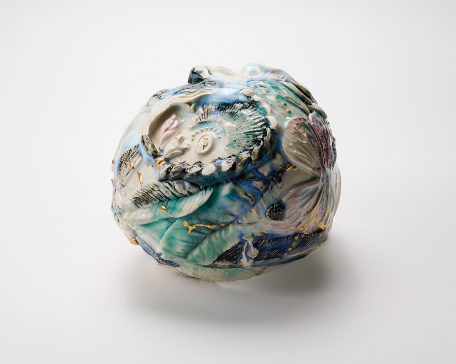 Oishi Sayaka 大石早矢香, No.6 Tea bowl "Memento mori" メメントモリ茶盌, 2024