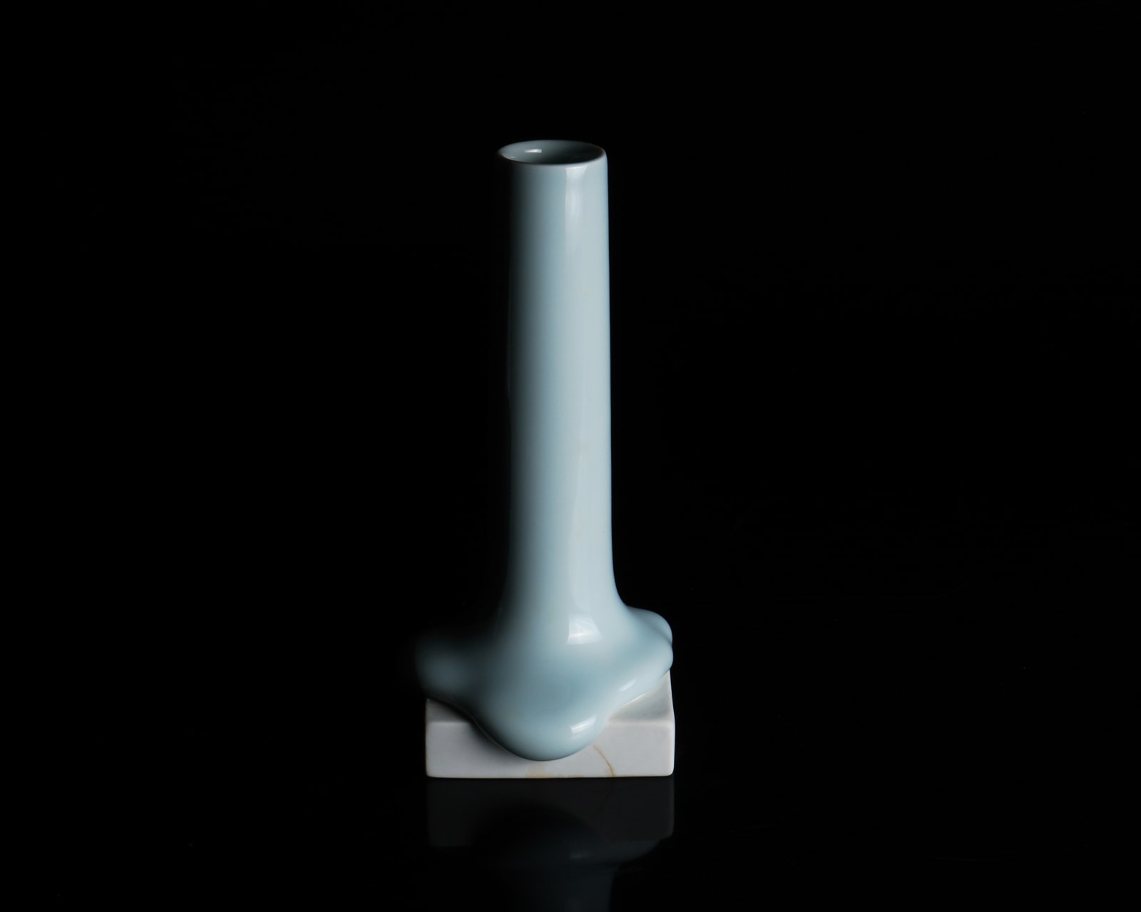 Sakaegi Masatoshi 栄木正敏, No. 4 Surface tension series: celadon glazed vase, square, 2019