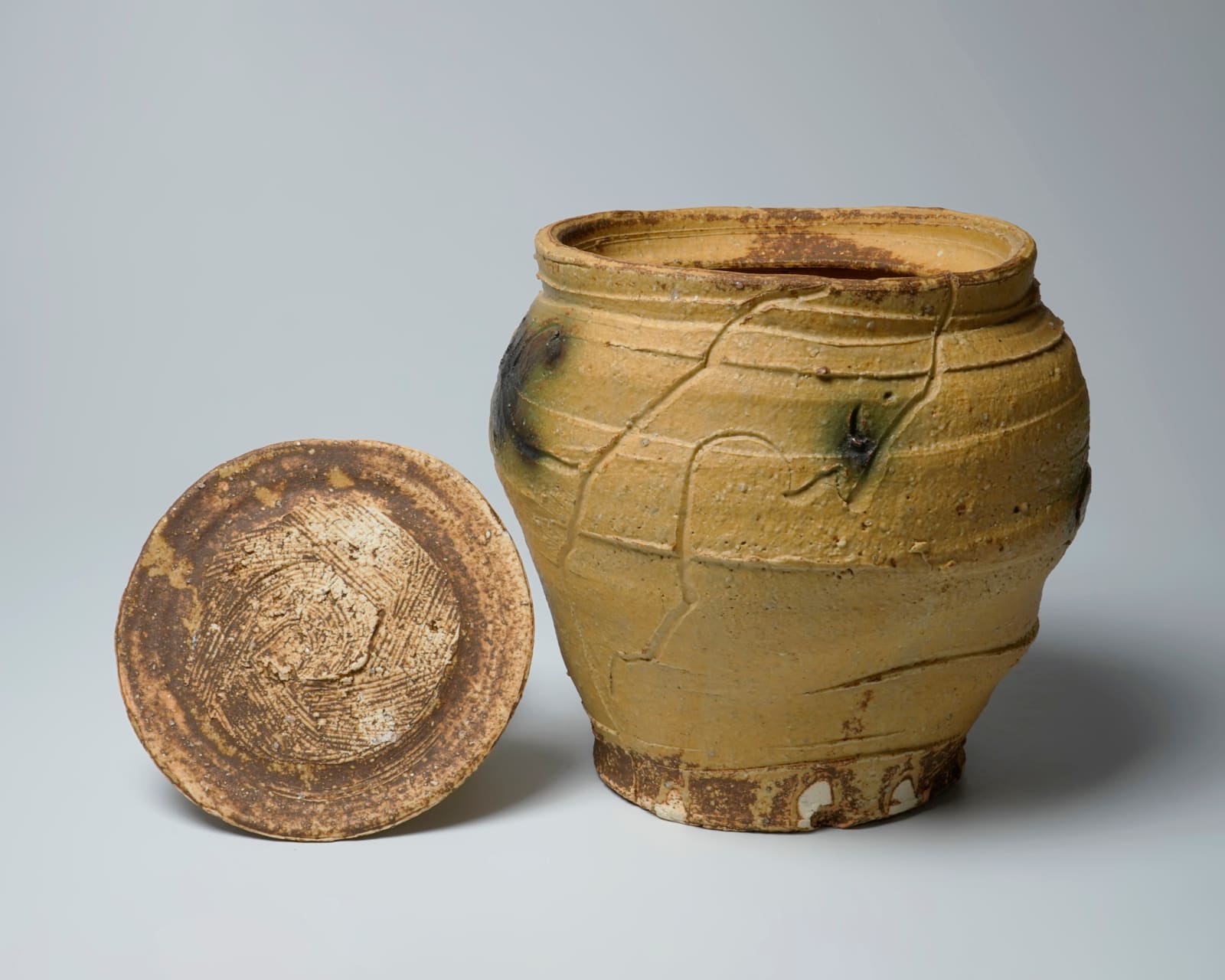 Yamada Kazu 山田和, Kiseto water jar 黄瀬戸水指, 2000's