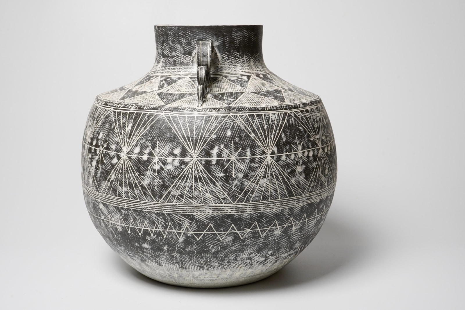 Yasuhara Kimei 安原喜明, Flower Large Vase 花生 炻器