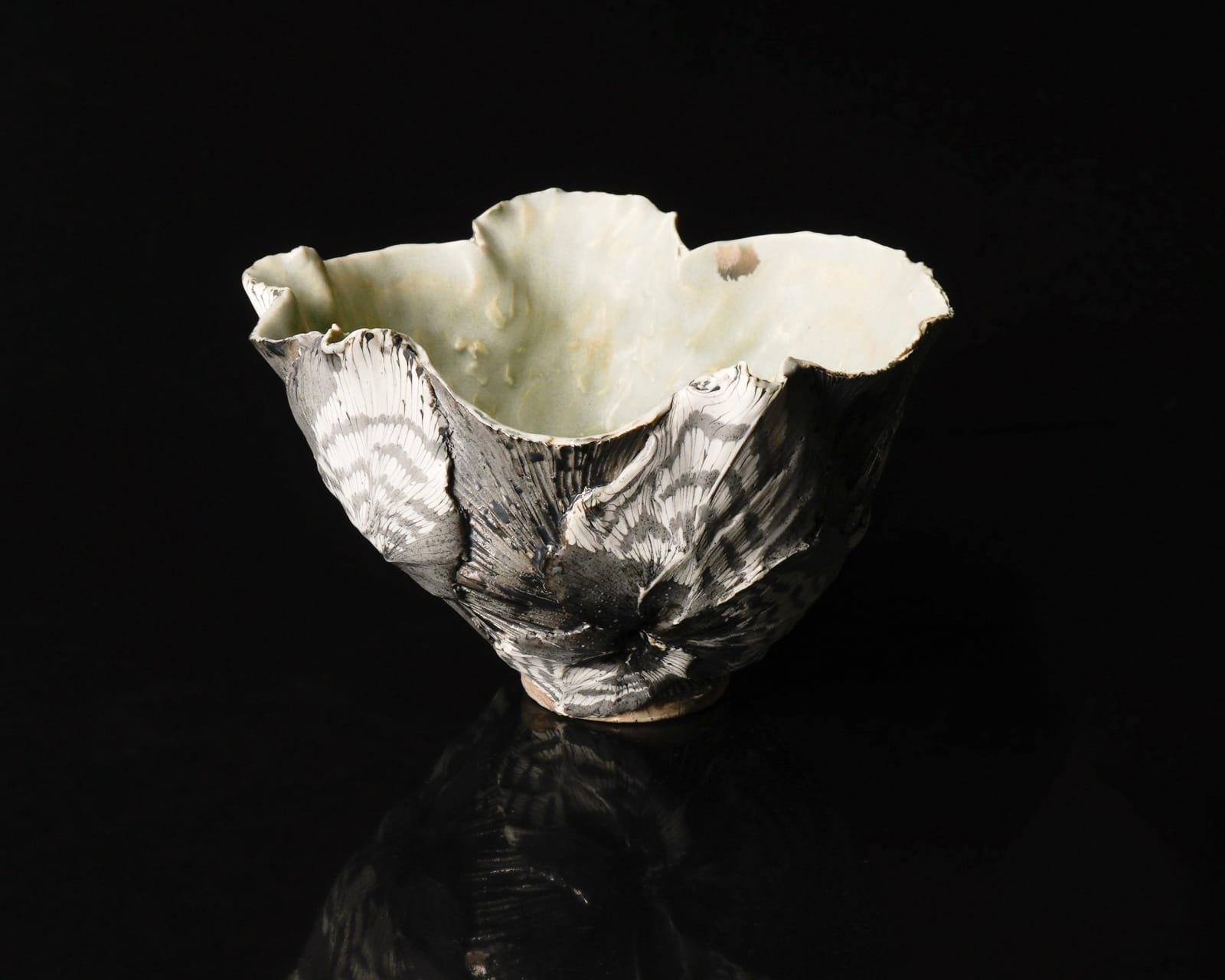 Shingu Sayaka 新宮さやか, No.38 "Calyx" teabowl 萼容 碗, 2024