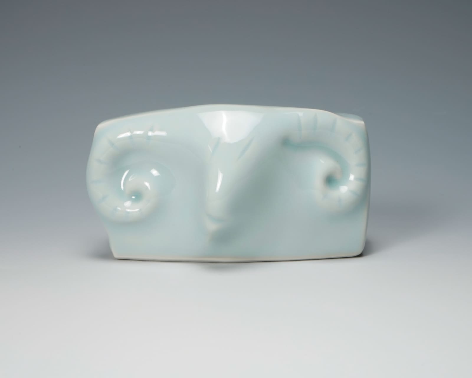 Suzuki Osamu 鈴木治, Small zodiac sculpture: Sheep