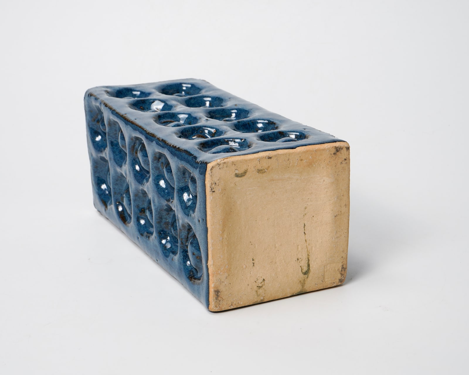 Kumakura Junkichi 熊倉順吉, Jar with Namako Glaze なまこ釉 壺, late 1970's