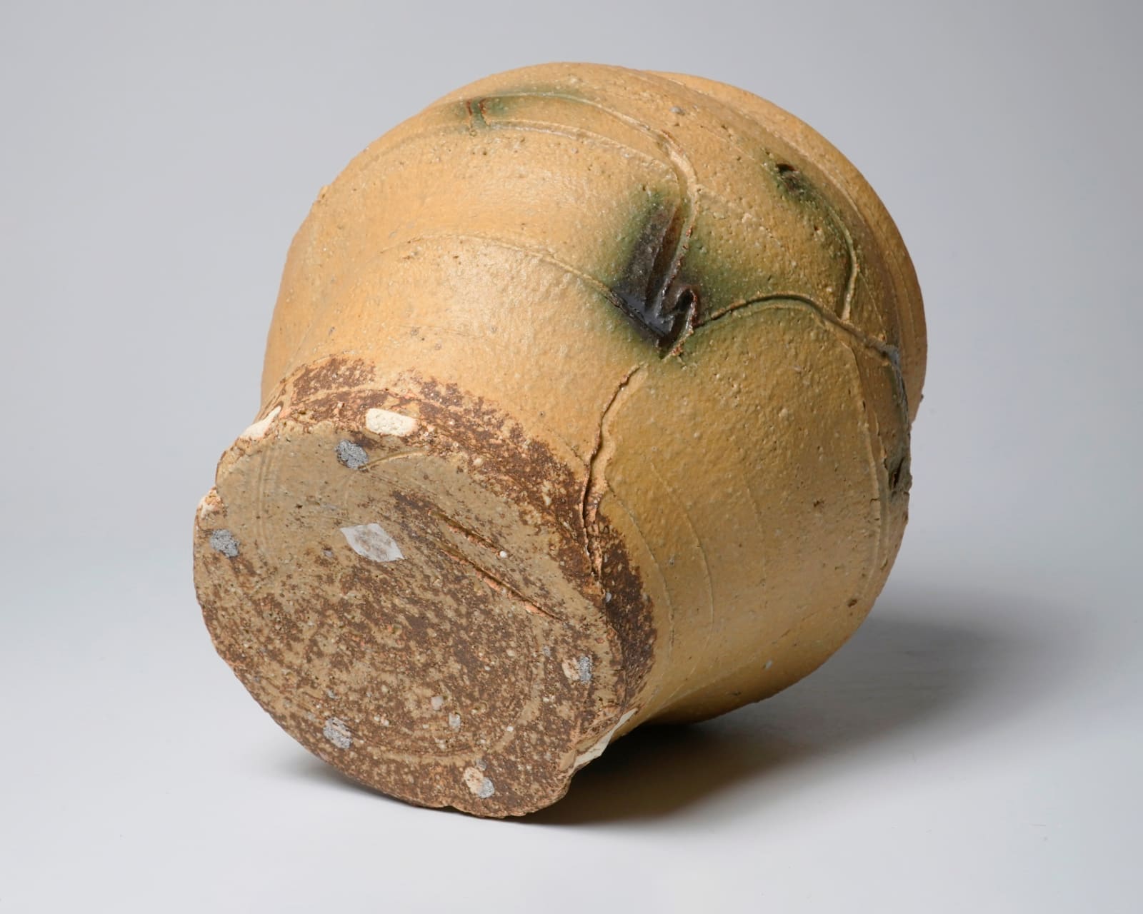 Yamada Kazu 山田和, Kiseto water jar 黄瀬戸水指, 2000's