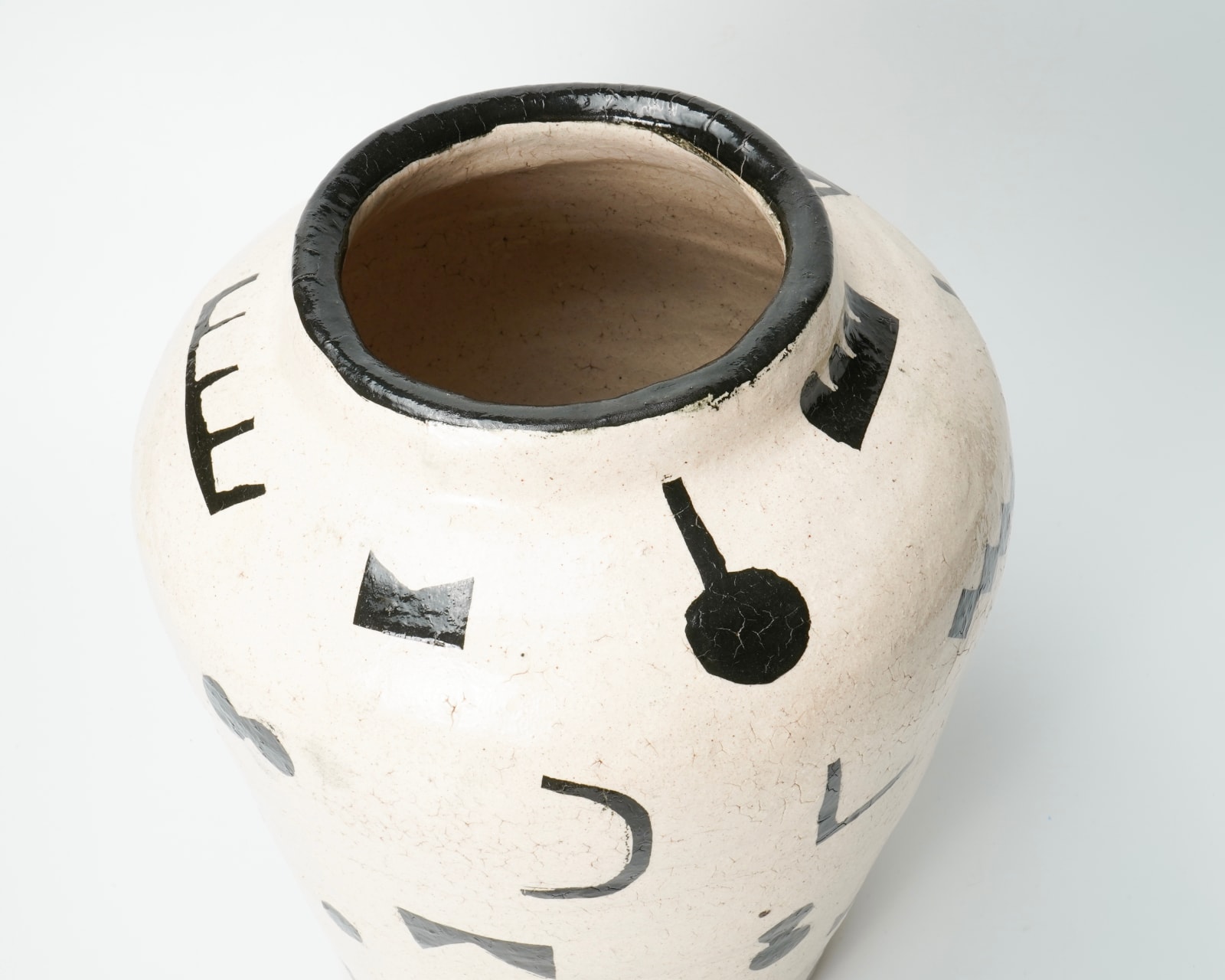 Kim Hono 金憲鎬, White Jar 4 壺