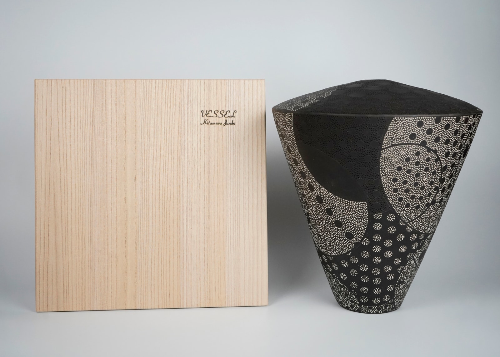 KITAMURA Junko 北村純子, Vessel, 2022