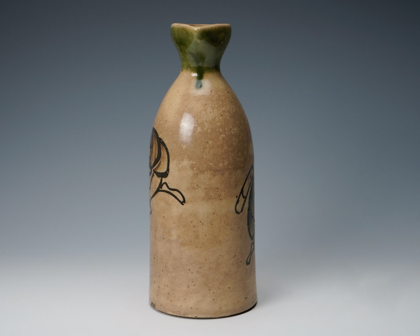 Large sake bottle showing a motif of dancing figure drawing 瀬戸大徳利 鉄絵踊人物図, Late Edo period 江戸時代後期 19世紀