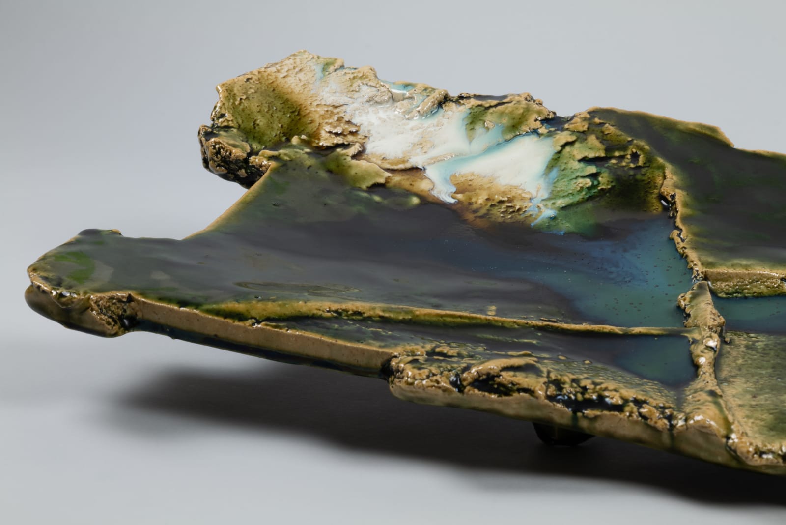 Higashida Shigemasa 東田茂正, Oribe Large Platter 織部長方皿, 2020