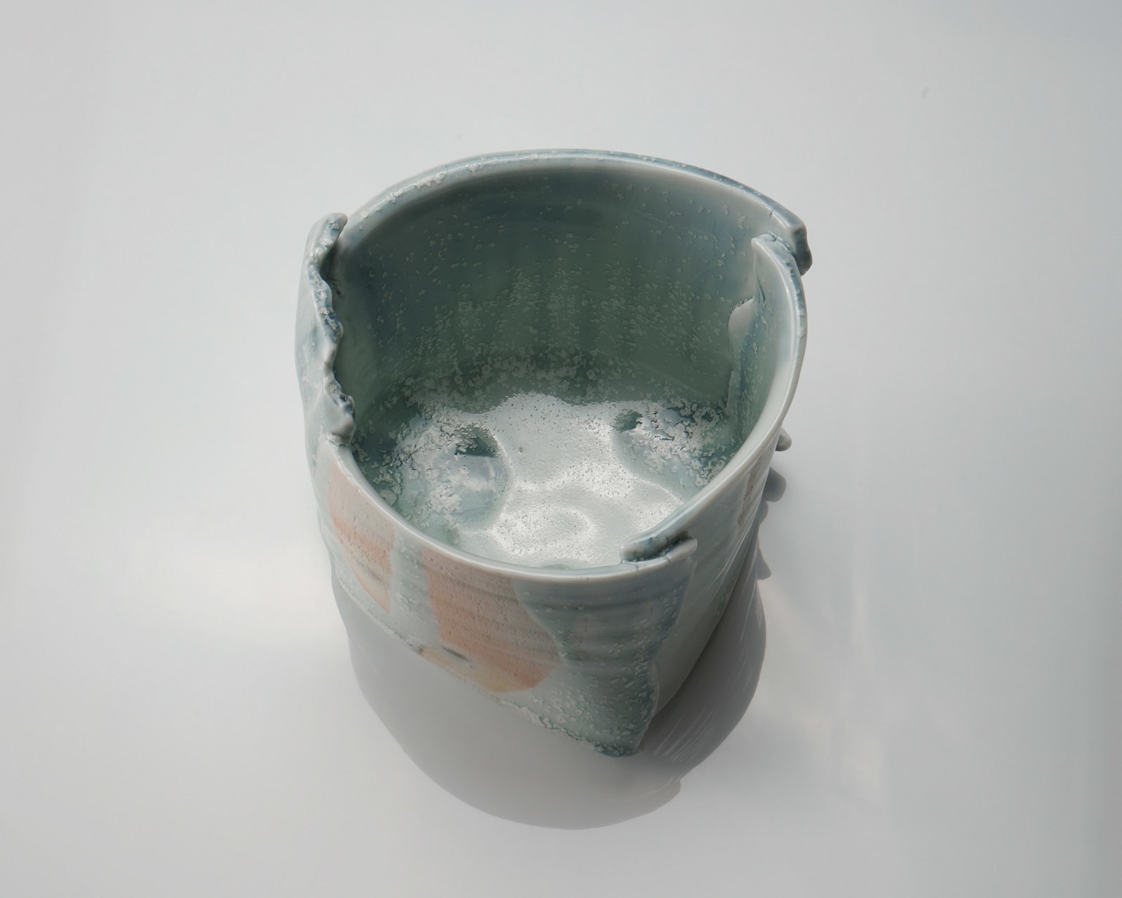 Kato Mami 加藤真美, Tea bowl "Himuro" (Ice House), 2025