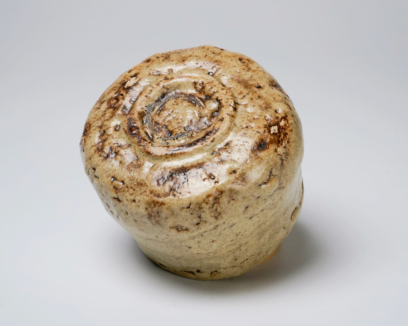 Ikenishi Go 池西剛, Kōno teabowl 黄野茶碗