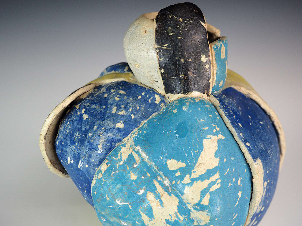 Kim Hono 金憲鎬, Jar Yellow and Blue, 2017