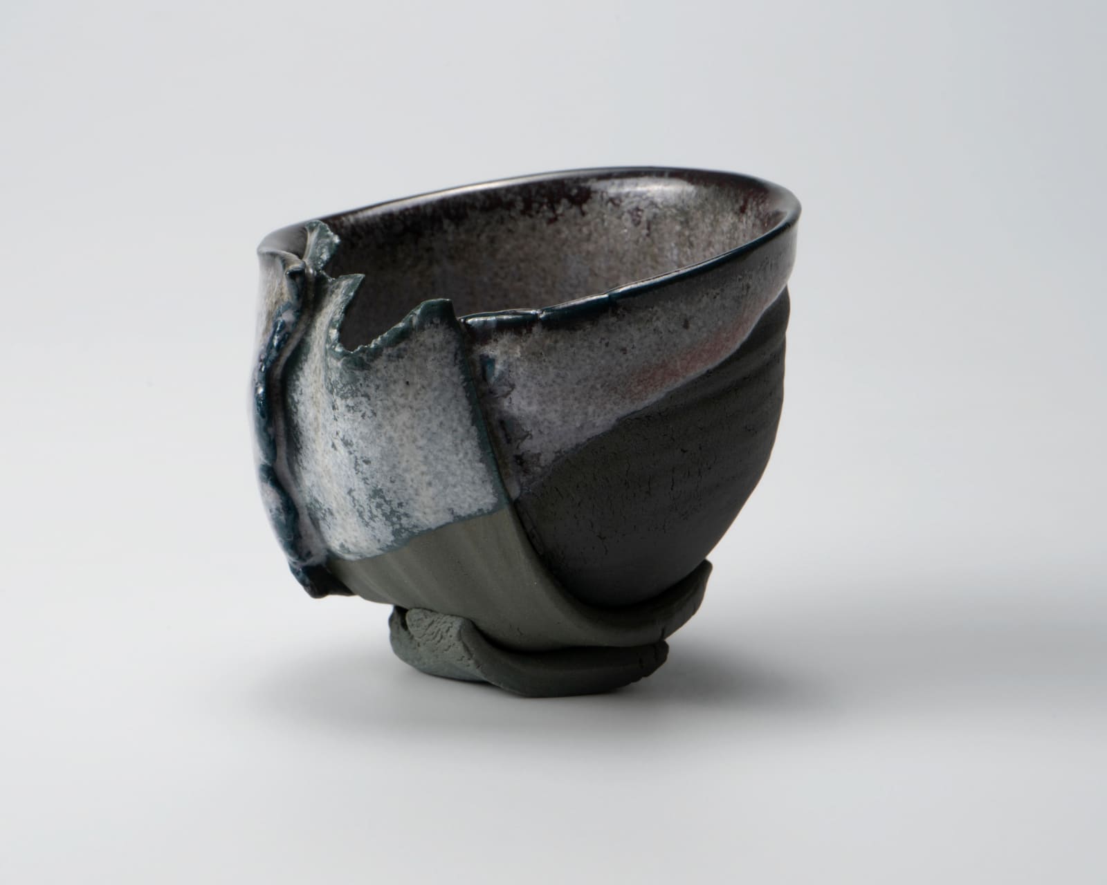 Kato Mami 加藤真美, Frost glazed sake cup 3, 2025