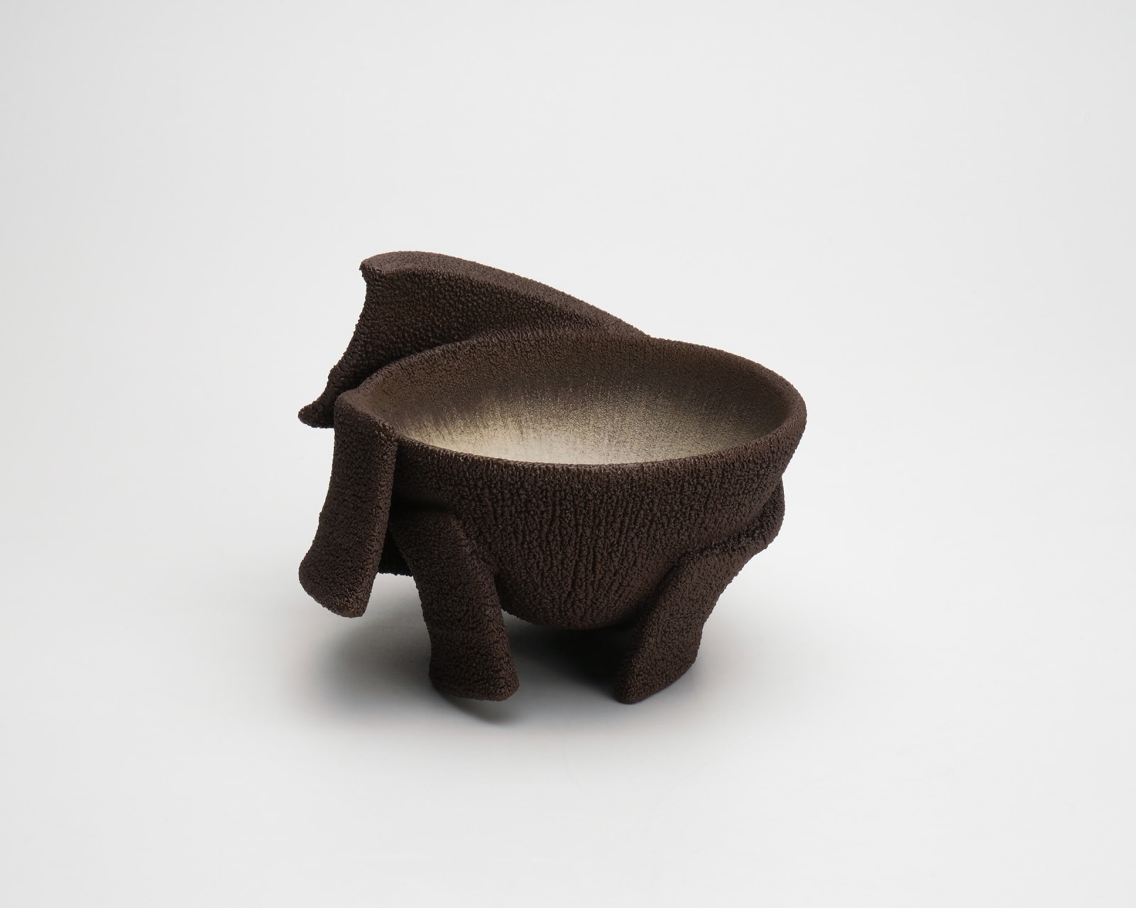 Matsutani Fumio 松谷文生, No.6 Kachi Kei (Brown) Sake cup, 2025