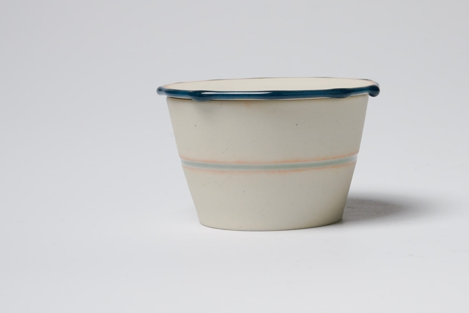 Fukumoto Fuku 福本双紅, "Night Dew" Small Cup with lid 夜露