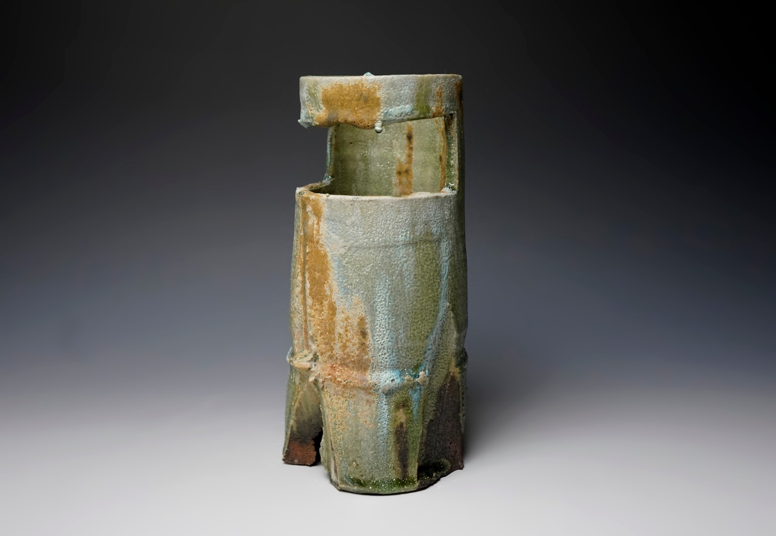 Hayashi Shotaro 林正太郎, Single-Cut Flower Jar with Ash Glaze 灰釉一重切 花生