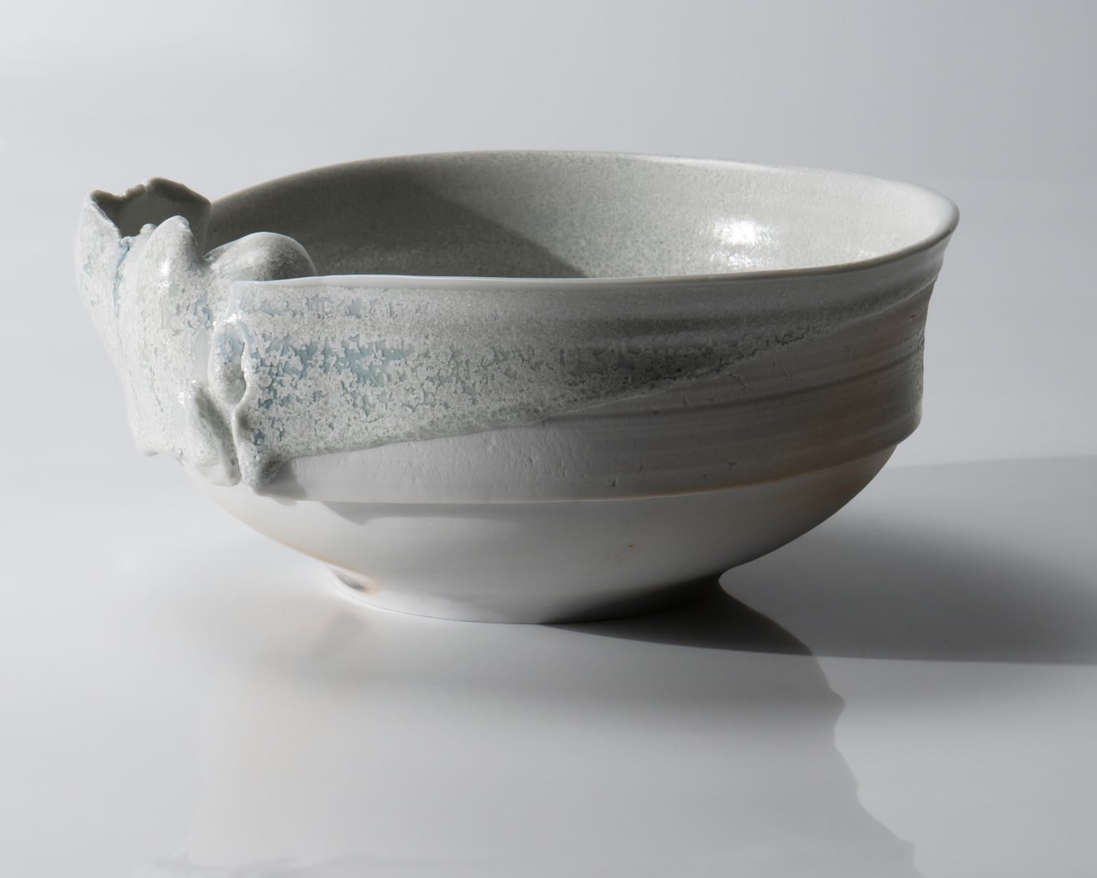Kato Mami 加藤真美, Frost glazed bowl, 2025