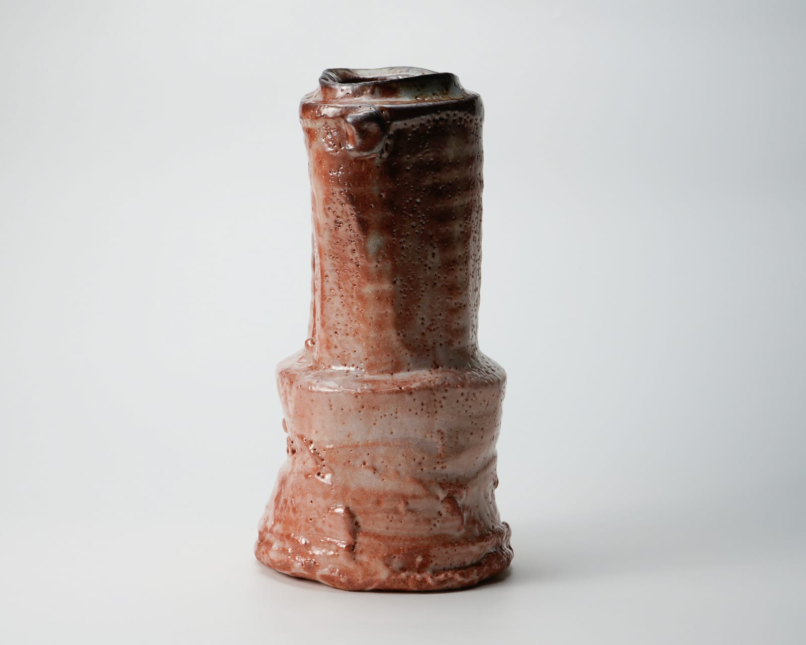 KATO Yasukage XIV 十四代加藤康景, Shino flower vase 志野花入