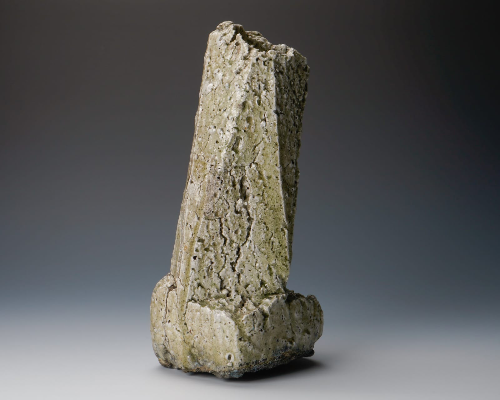 Tsujimura Shiro 辻村史朗, Faceted vase