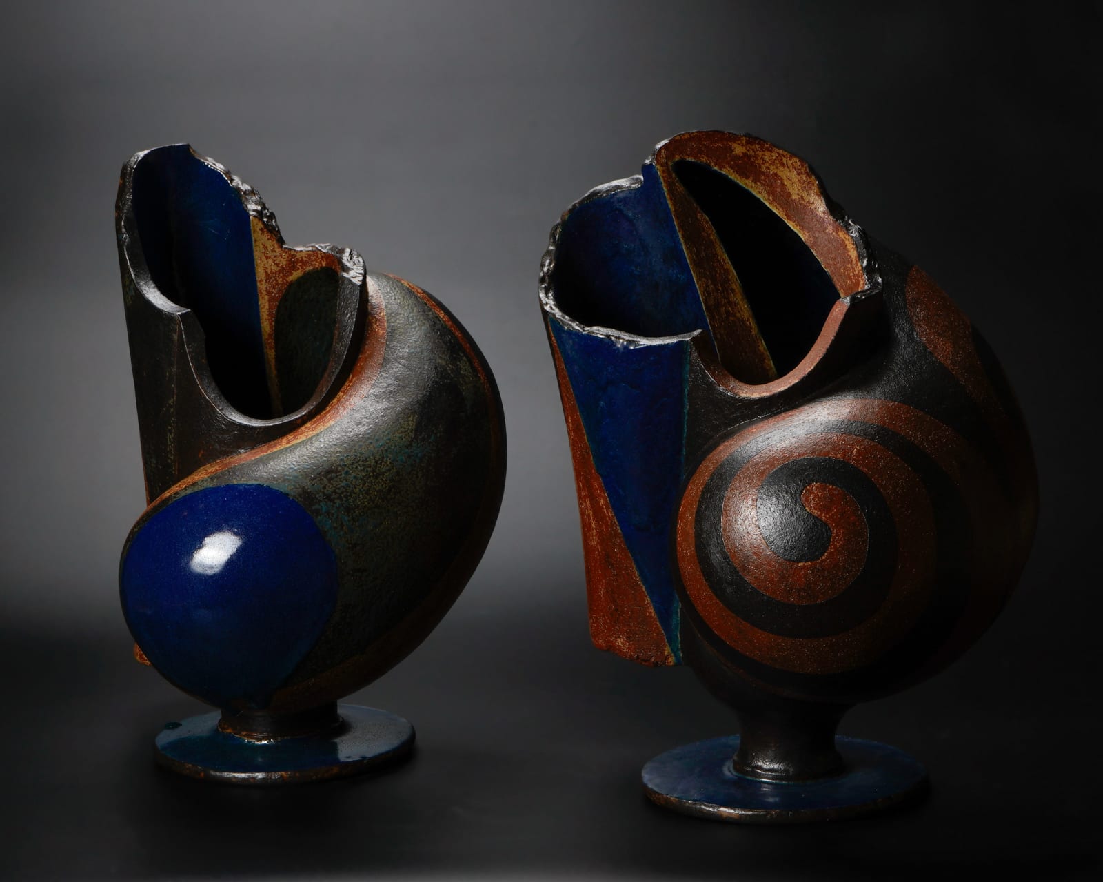 Yanagihara Mutsuo 柳原睦夫, Flower-eating Vessel (wide-mouthed vessel with a swollen belly) 大口捻袋花喰ふくら壺, 2024