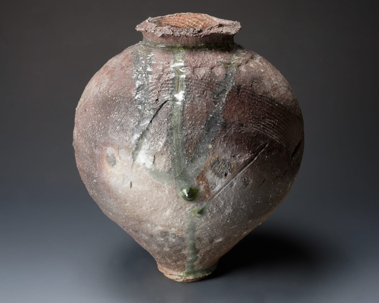 Kohara Yasuhiro 小原康裕, Shigaraki Jar C 壺, 2020