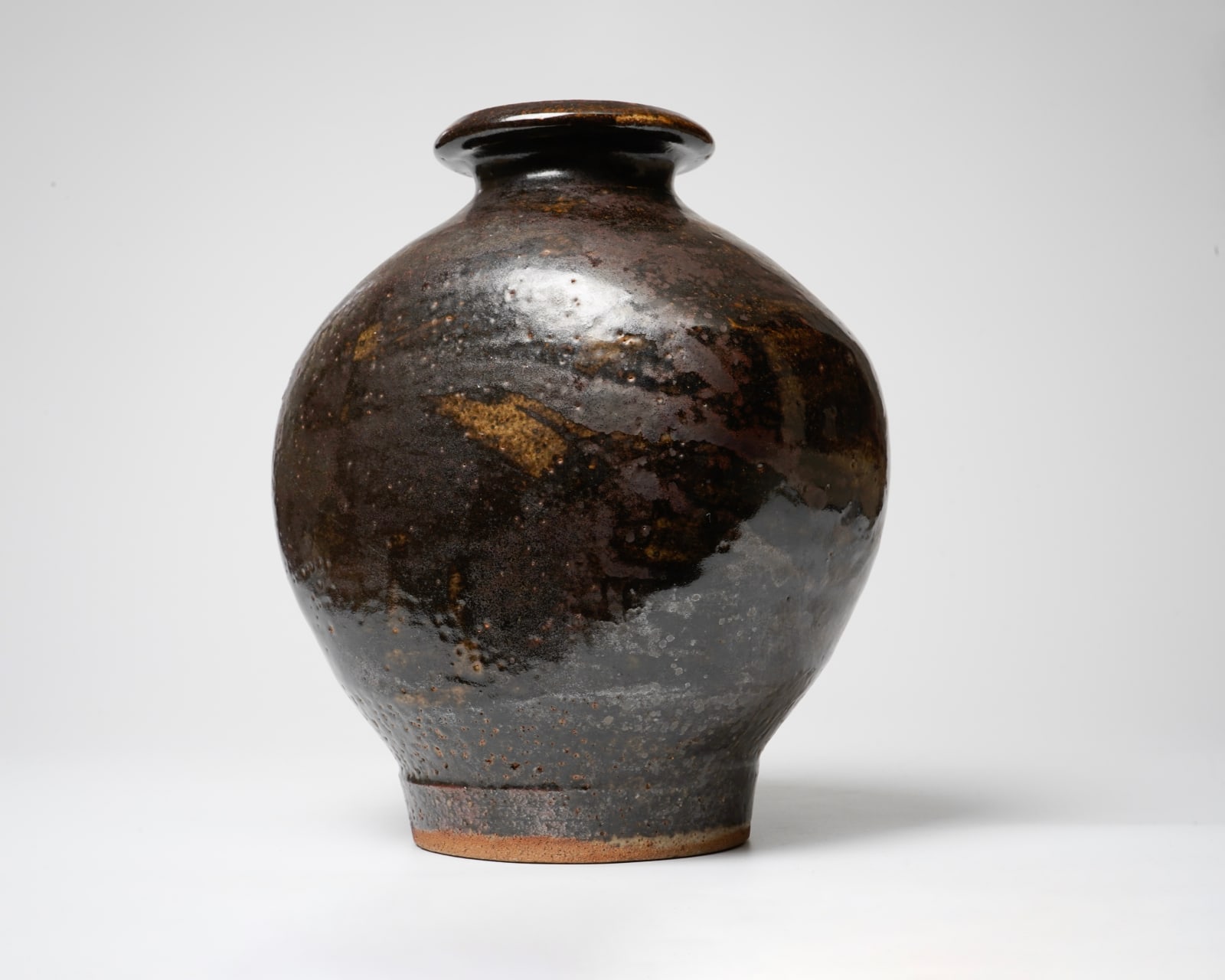 Murata Gen 村田 元, Iron glazed flat jar 鉄砂扁壺