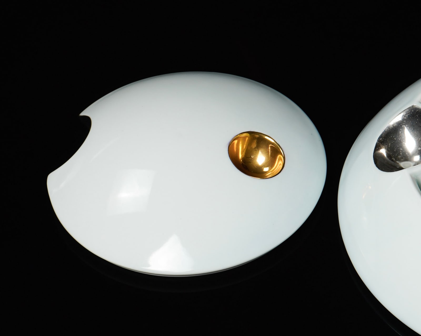 Terauchi Shinji 寺内信二, Four-tiered spherical box, Landscape at Moonlit night 月夜山水 珠型四段重, 2024