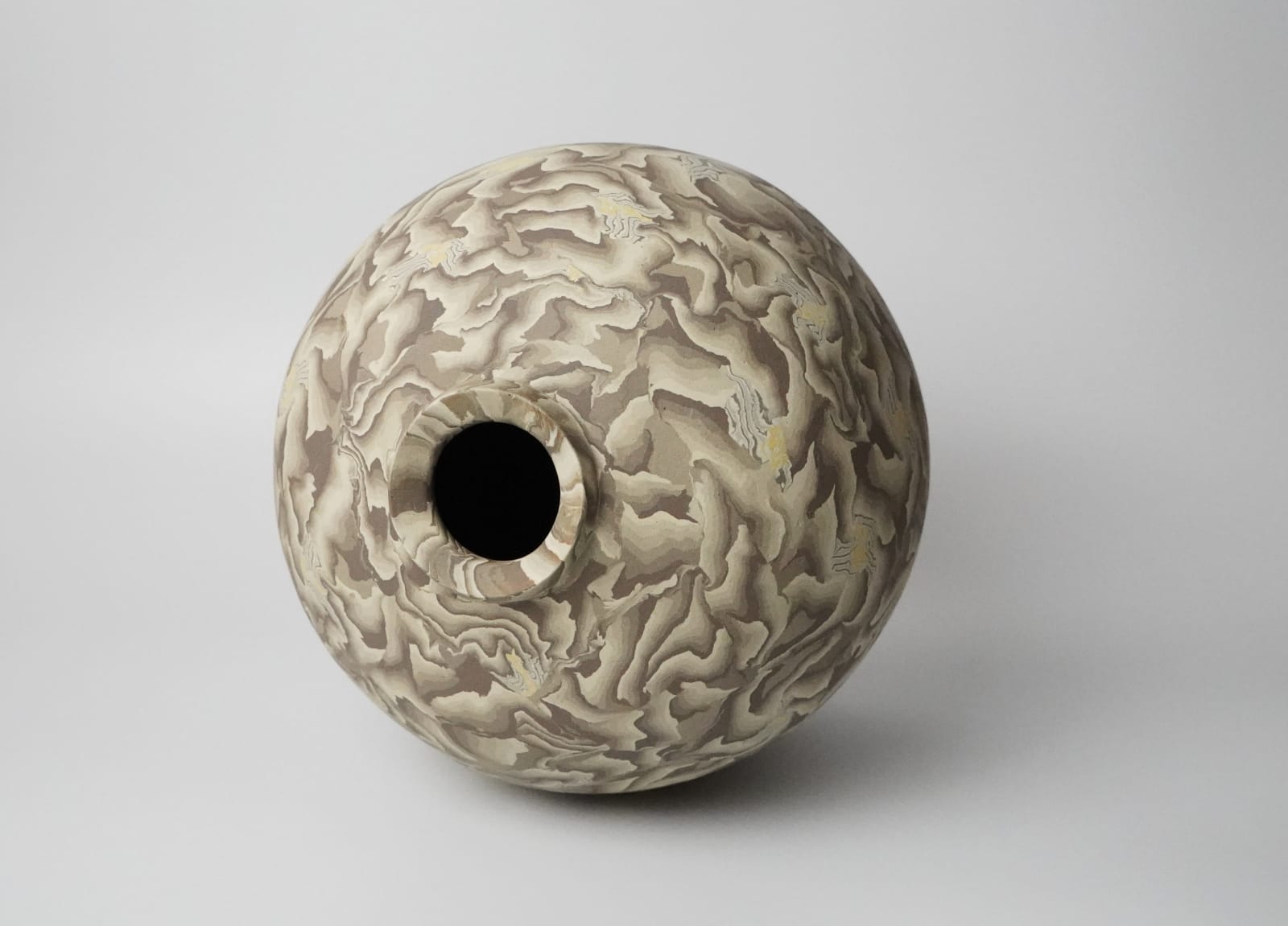 Matsui Kosei 松井康成, Jar, Neriage, Glaze Marbleized 練上壺, 1986