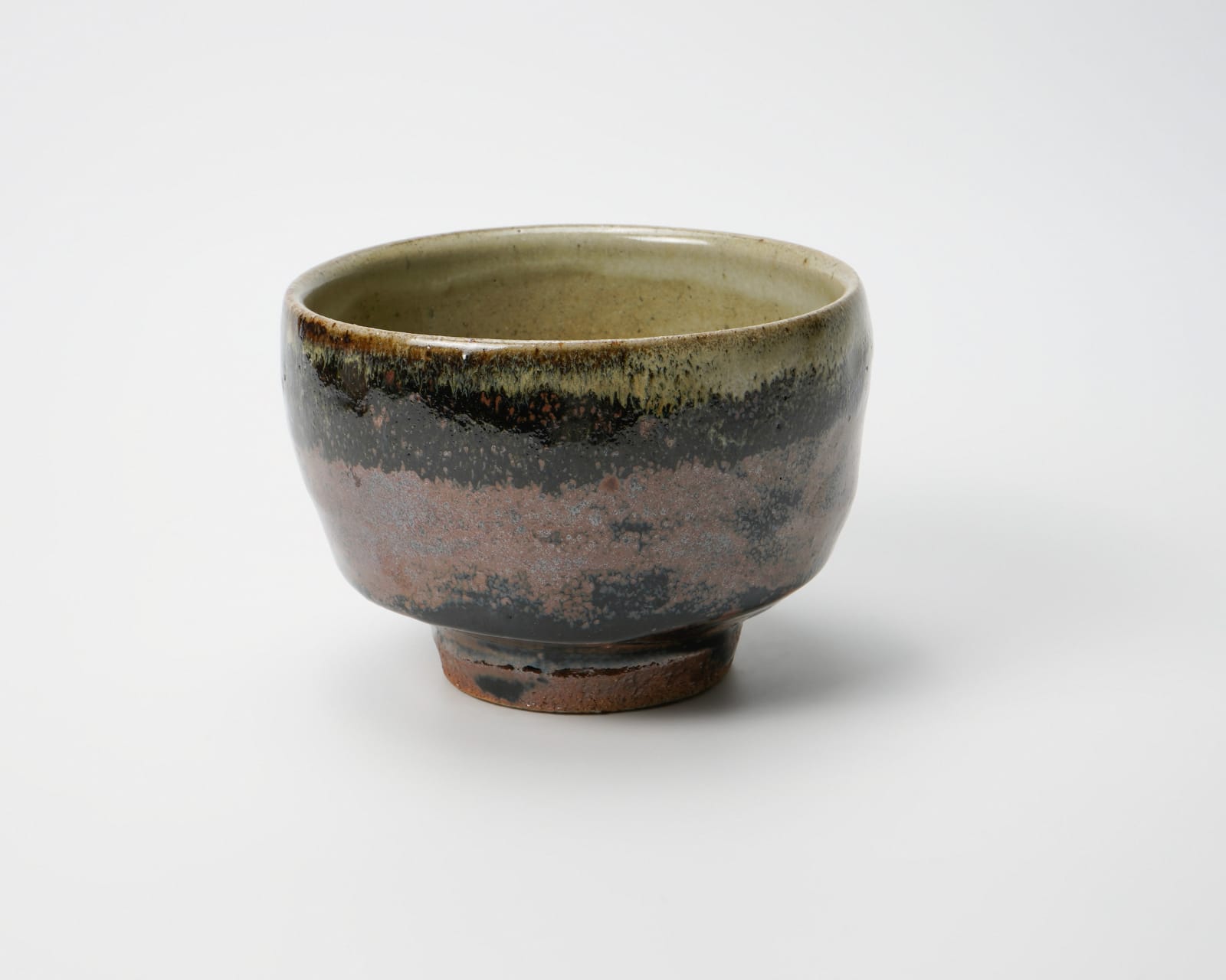Murata Gen 村田 元, Teabowl with tessha iron sand glaze 鉄砂茶碗