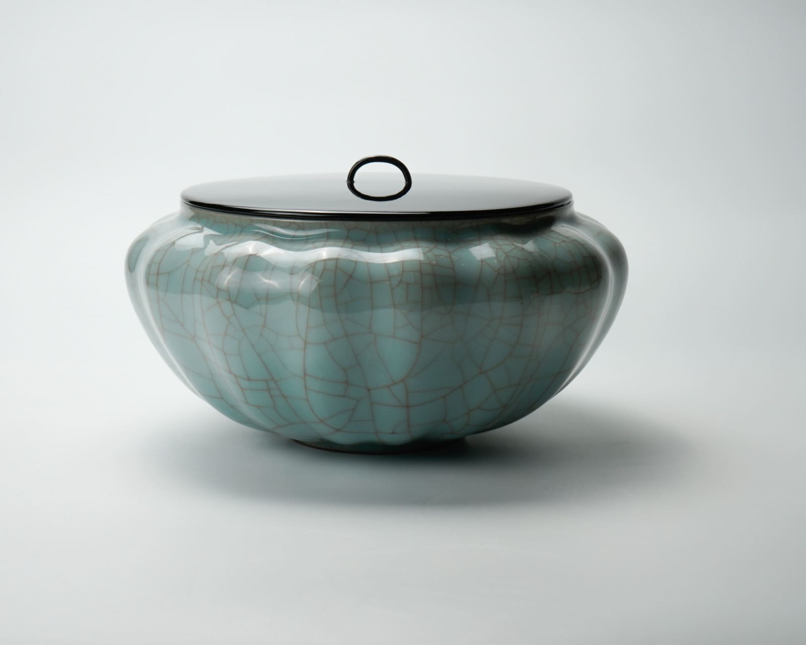 Kawase Shinobu 川瀬 忍, Celadon water jar 青磁水指, Late 1980's