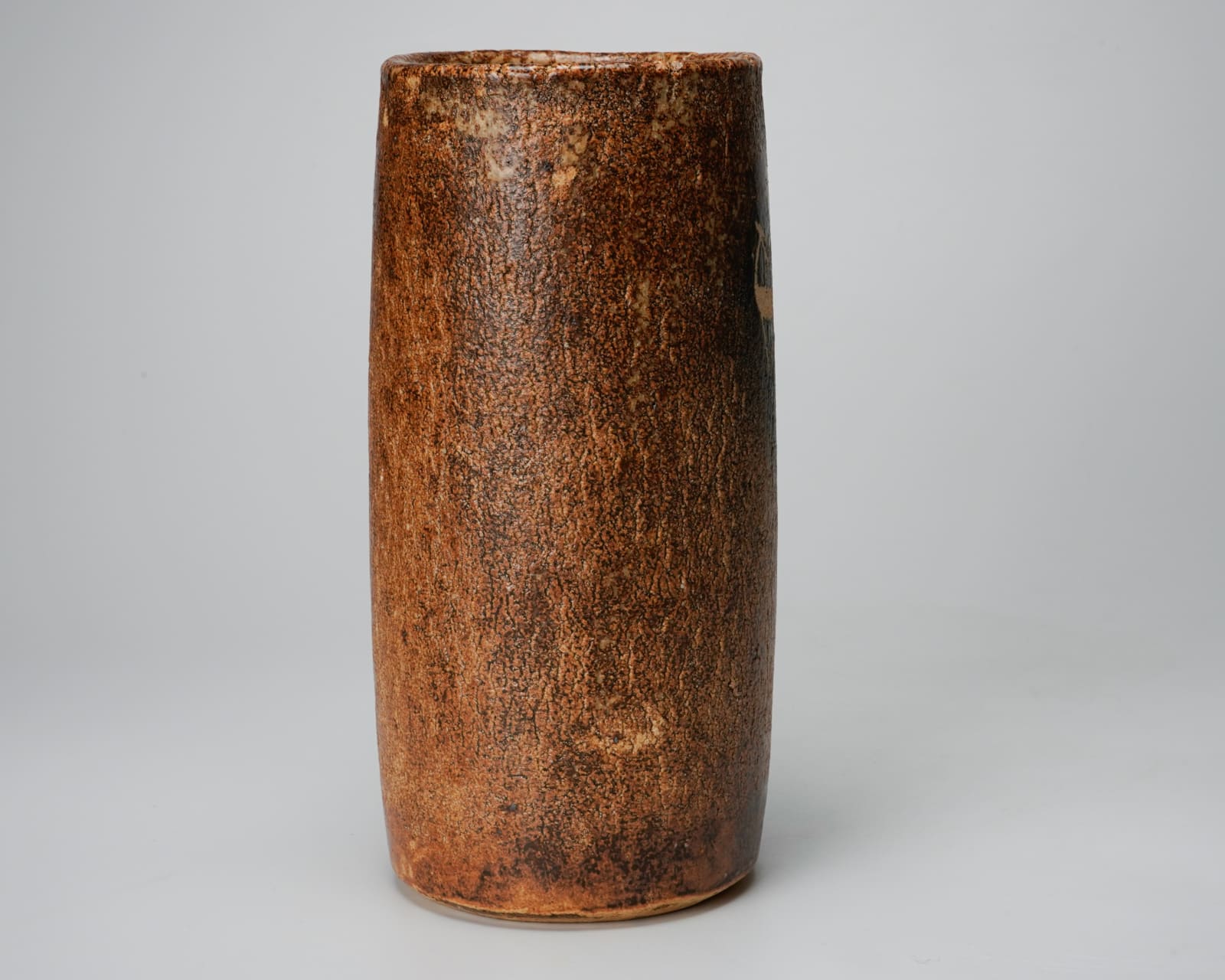 Kawamoto Goro 河本五郎, Ash glazed flower vase, 1970’s