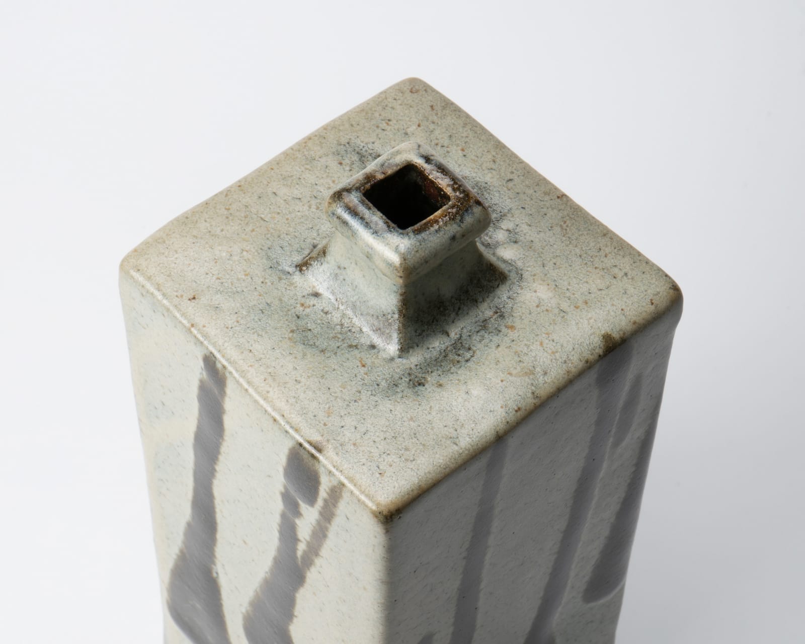 Hamada Shoji 濱田庄司, White-glazed square bottle with black drip